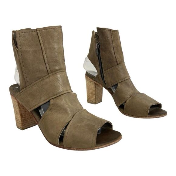 Free People Womens Size 40 Effie Leather Wooden Block Heeled Sandals in Taupe - Picture 1 of 7